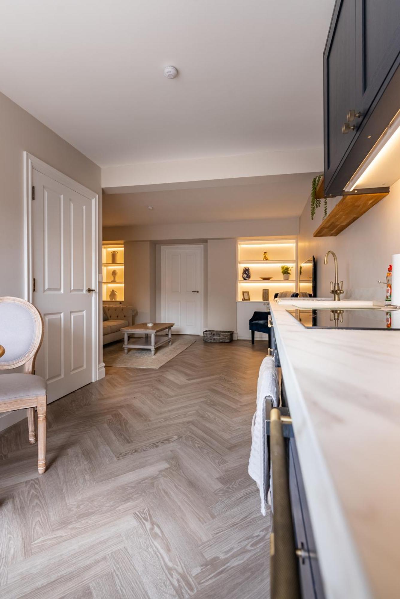 Brand New Riverside Apartment Христчёрч Экстерьер фото